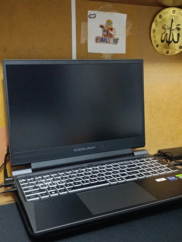 Casper Excalibur G870 Intel Core i7 13620H 24GB 1TB SSD RTX5060 Freedos 15.6″ 165Hz Taşınabilir Bilgisayar G870.1362-CF60X-C